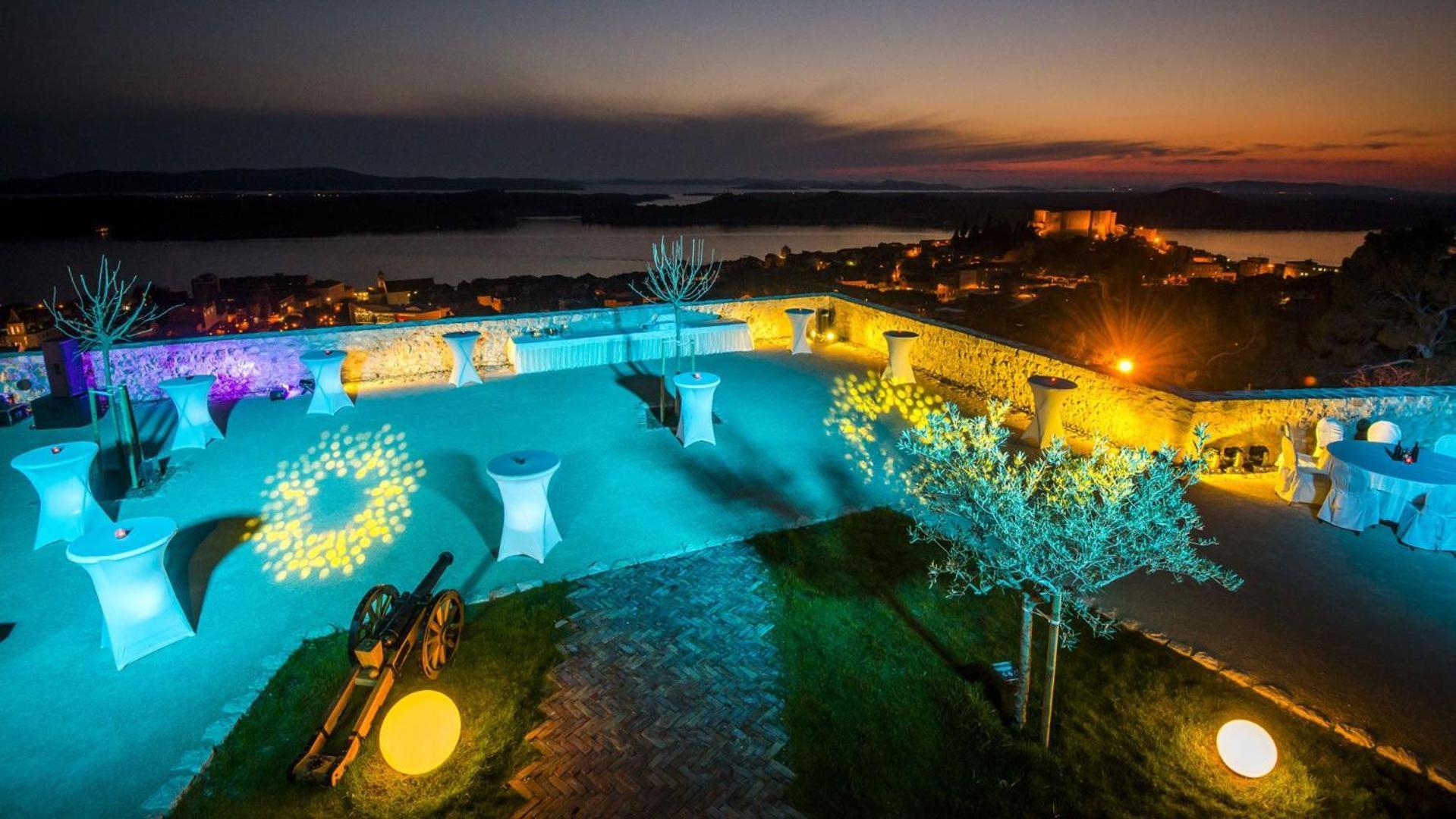 Braco Apartments By The Sea With A Sea View Zaboric Exteriör bild